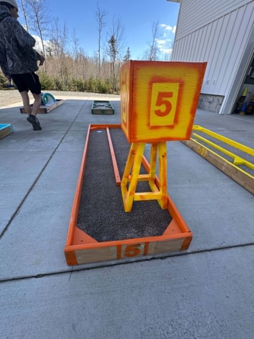 Mini Golf Brun – Image 17